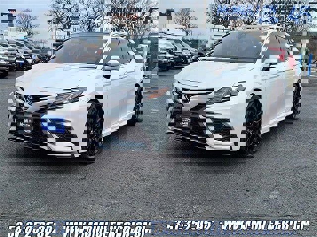 Used 2022 Toyota Camry XSE image 1