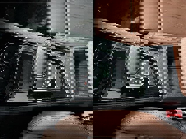 Used 2024 Audi A4 2.0T Premium Plus image 11