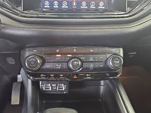Used 2023 Dodge Durango SXT RWD image 21