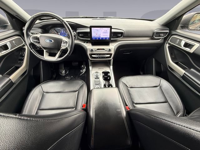 Certified 2021 Ford Explorer XLT w/ Equipment Group 202A image 12