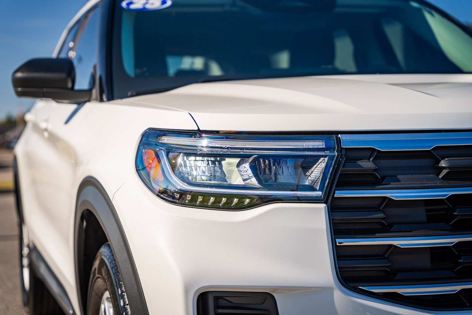 Certified 2025 Ford Explorer Active image 10