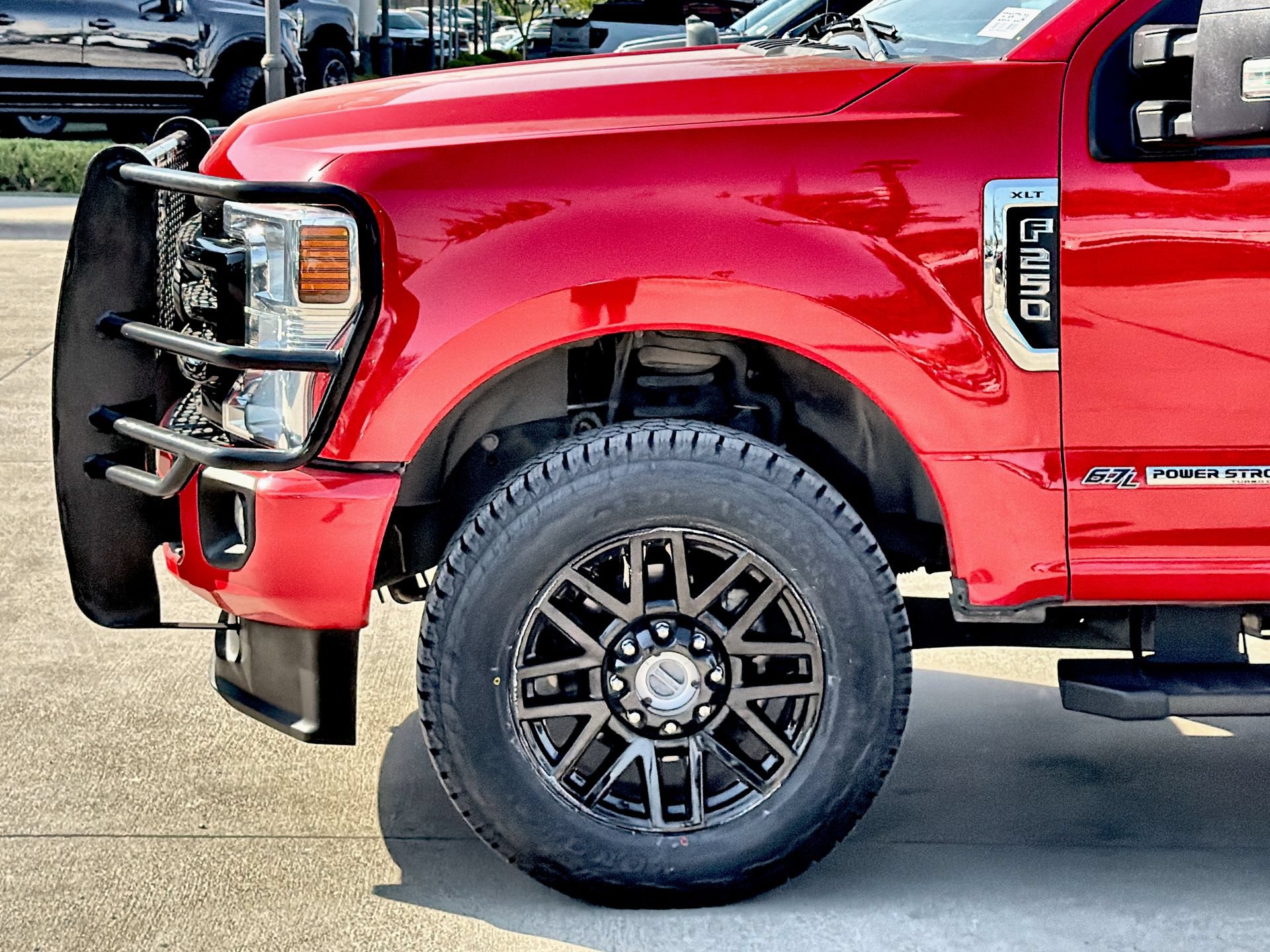 Certified 2022 Ford F250 XLT w/ Black Appearance Package AWD/4WD image 10