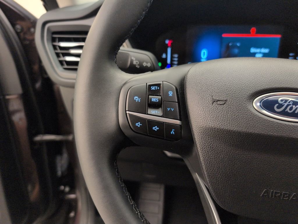 Certified 2023 Ford Escape Active w/ Tech Pack #1 FWD image 35