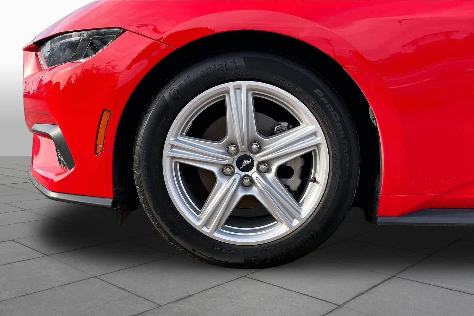 Certified 2026 Ford Mustang Coupe RWD image 9