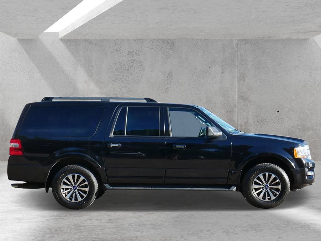 Certified 2017 Ford Expedition EL XLT w/ Equipment Group 202A AWD/4WD image 2