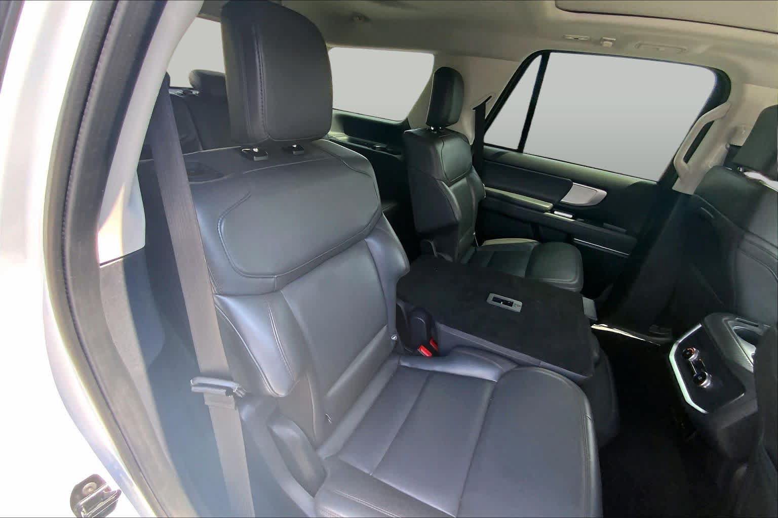 Certified 2025 Ford Expedition Active AWD/4WD image 20