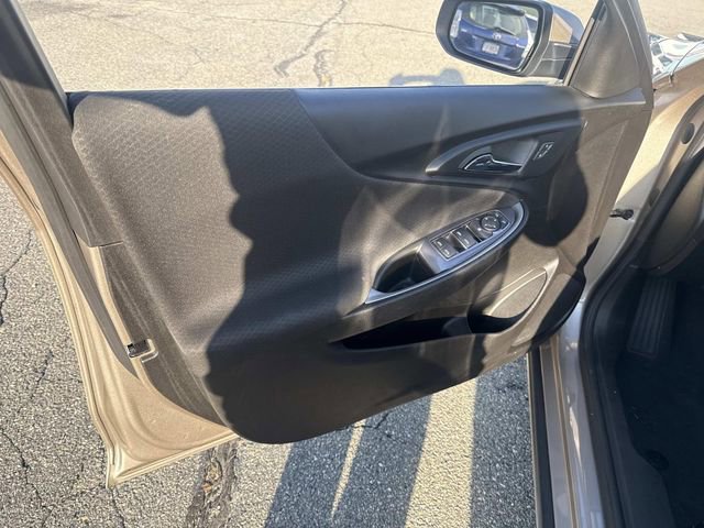 Used 2023 Chevrolet Malibu LT image 18