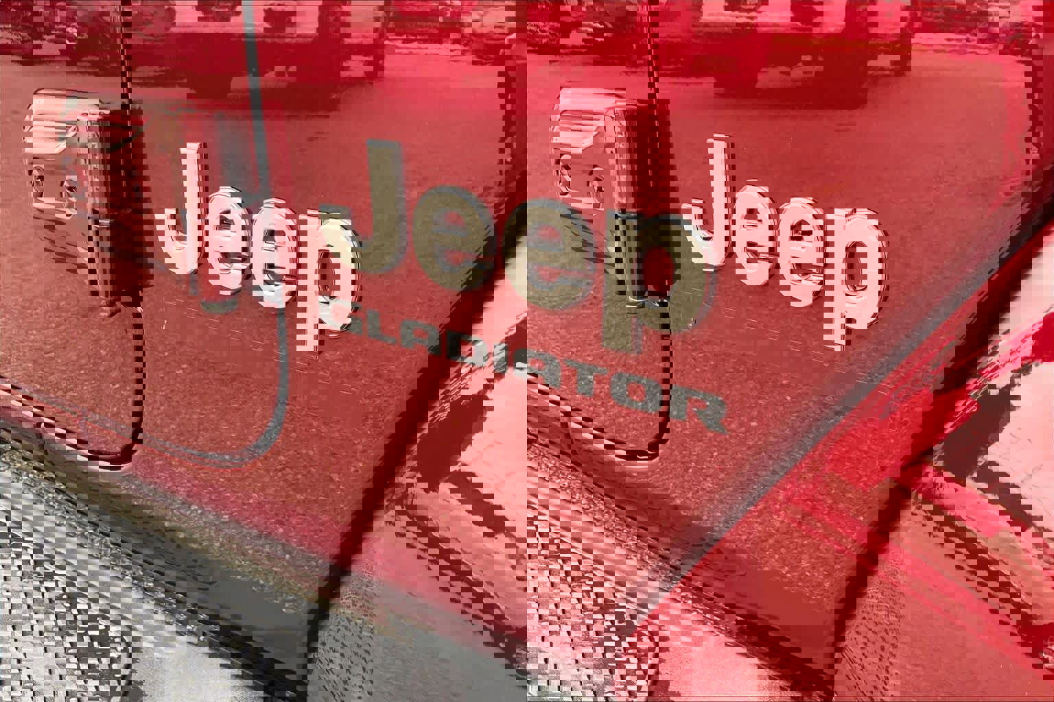 Used 2022 Jeep Gladiator Overland image 31