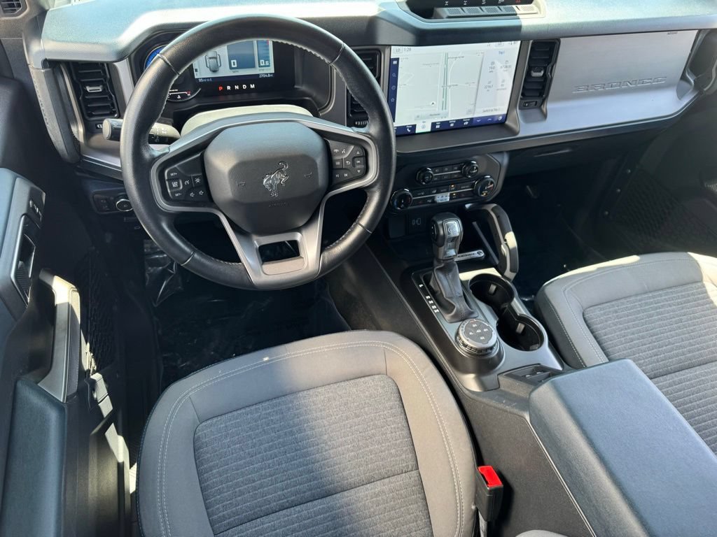 Certified 2022 Ford Bronco Outer Banks w/ Sasquatch Package AWD/4WD image 10