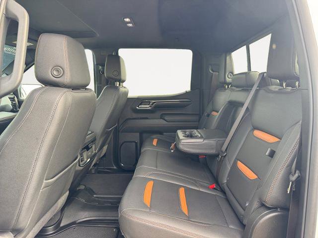 Used 2024 GMC Sierra 1500 AT4 w/ Technology Package AWD/4WD image 13