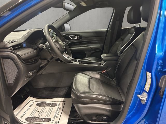 Used 2023 Jeep Compass Latitude w/ Convenience Group AWD/4WD image 12