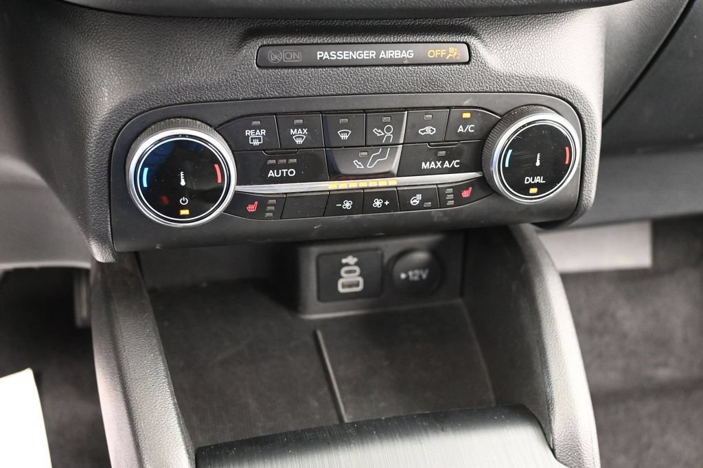 Certified 2024 Ford Escape Active AWD/4WD image 12