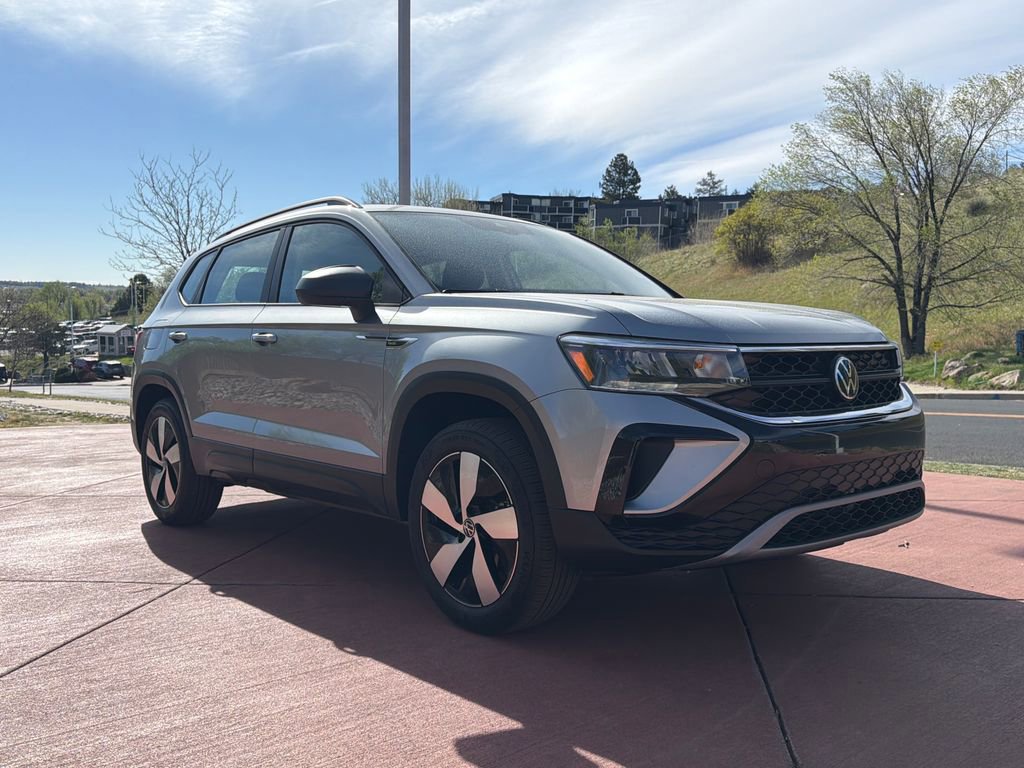 Used 2024 Volkswagen Taos S AWD/4WD image 7
