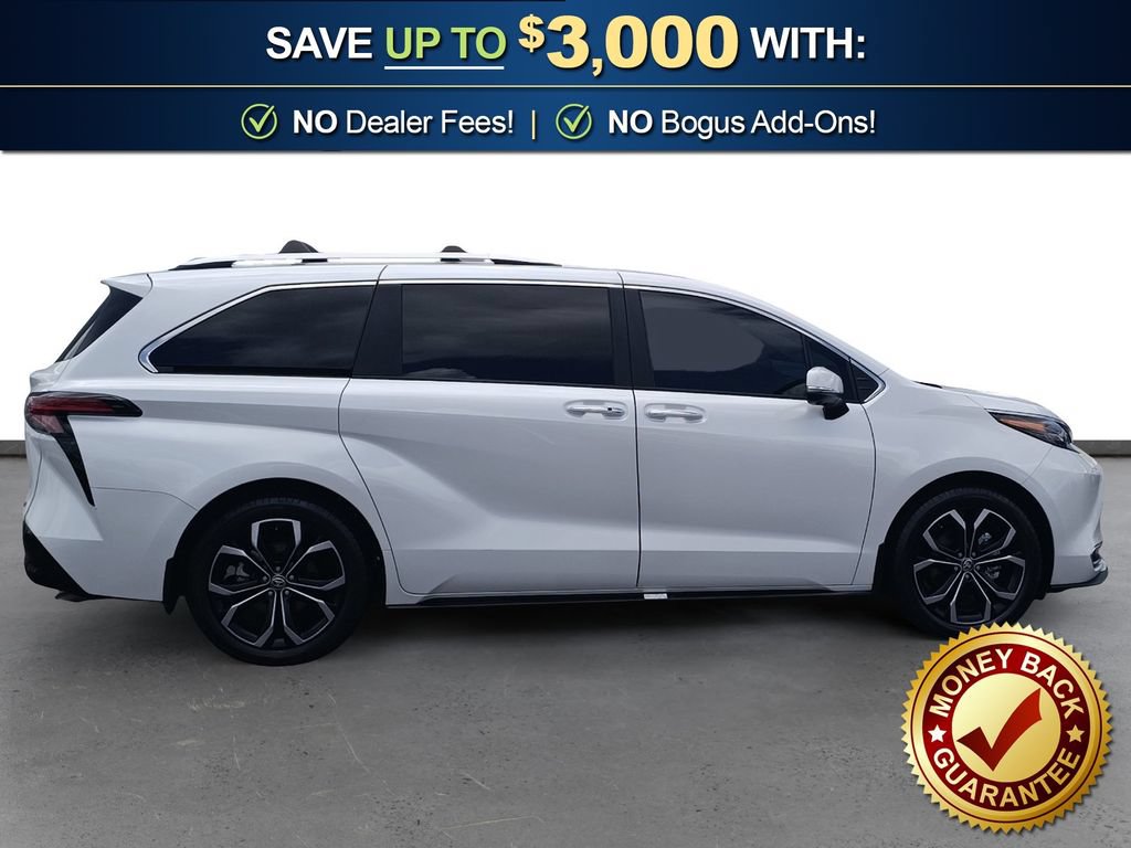 Used 2025 Toyota Sienna Platinum FWD image 8