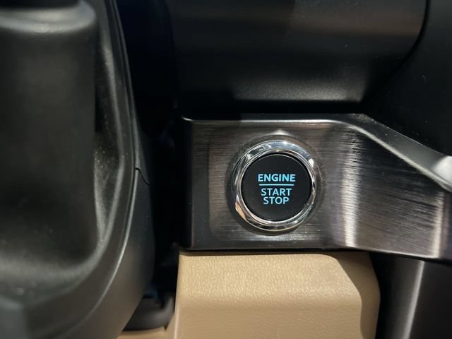Certified 2023 Ford F350 Lariat w/ Lariat Ultimate Package AWD/4WD image 16