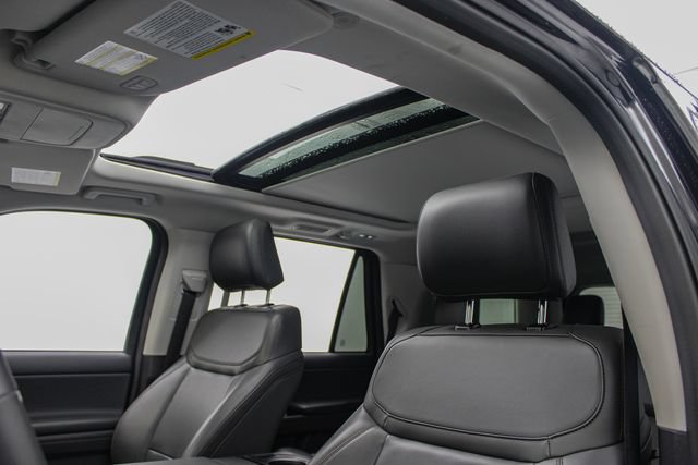 Certified 2025 Ford Expedition Active AWD/4WD image 14