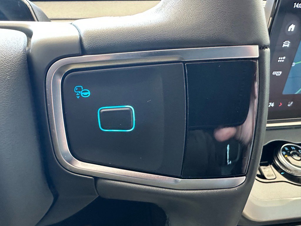 Certified 2025 Ford Expedition Max Active image 46