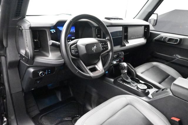 Certified 2024 Ford Bronco Big Bend w/ Sasquatch Package AWD/4WD image 9