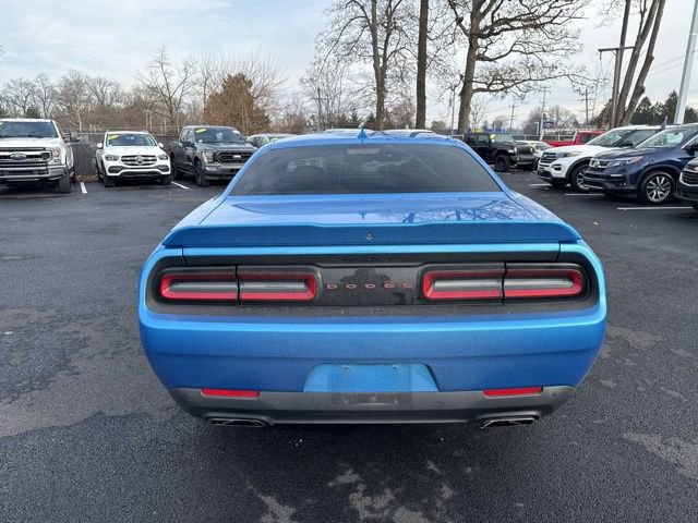 Used 2019 Dodge Challenger R/T w/ Plus Package image 7
