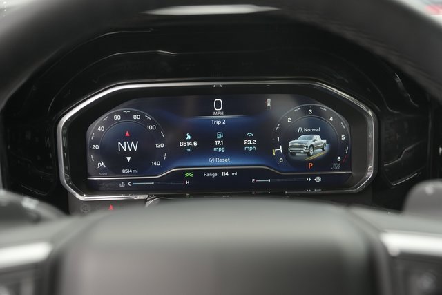 Used 2024 Chevrolet Silverado 1500 LT image 24