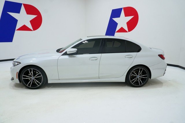 Used 2023 BMW 330i Sedan w/ M Sport Package RWD image 8