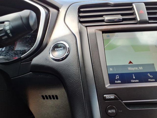 Certified 2019 Ford Fusion Titanium FWD image 21