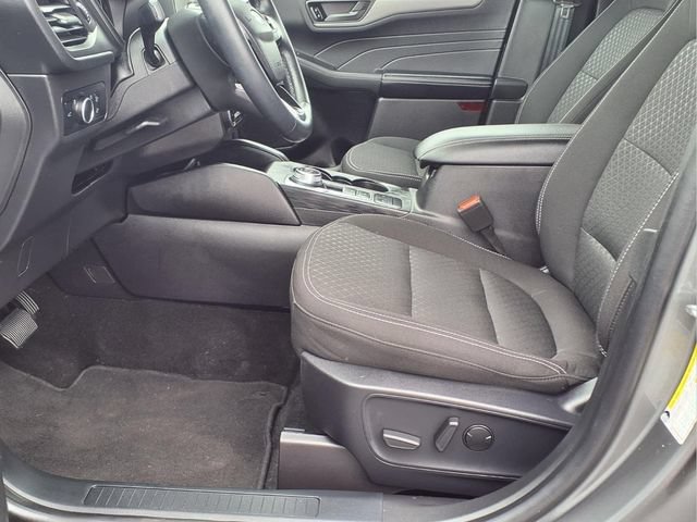 Certified 2024 Ford Escape Active w/ Cold Weather Package FWD image 14