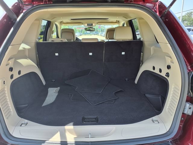 Used 2020 Jeep Grand Cherokee Limited RWD image 12