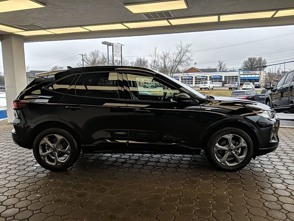 Certified 2024 Ford Escape ST-Line w/ Tech Pack #1 video 2