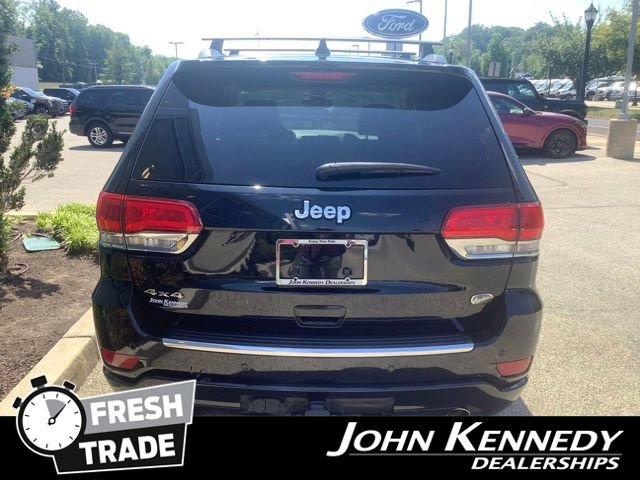 Used 2018 Jeep Grand Cherokee Overland AWD/4WD image 4