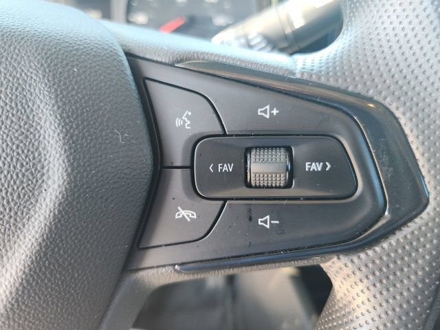 Used 2024 Chevrolet Trax LS w/ LS Convenience Package FWD image 35