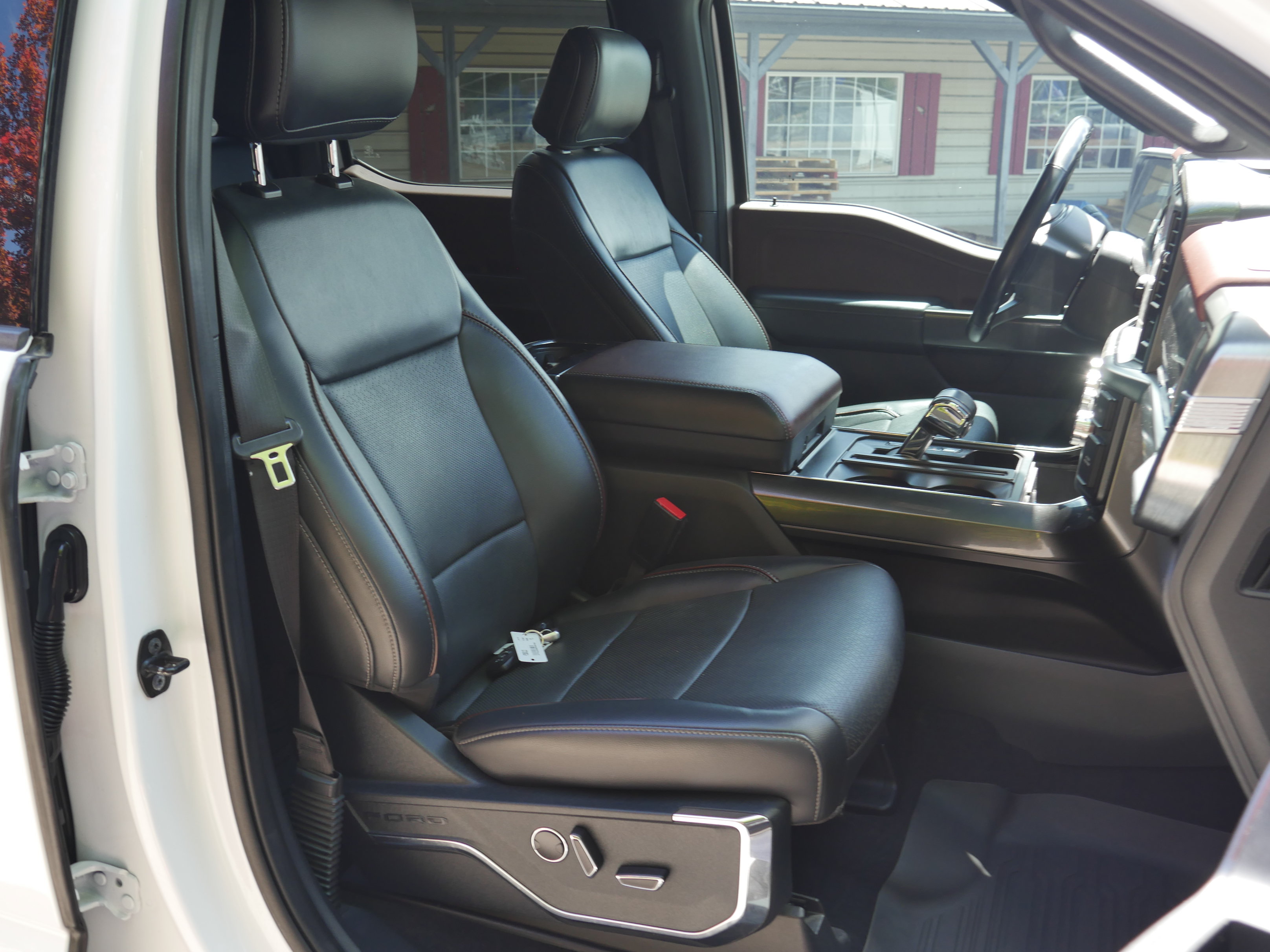 Certified 2021 Ford F150 Lariat AWD/4WD image 30