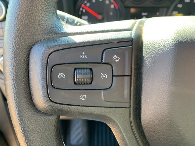 Used 2024 Chevrolet Silverado 1500 Custom image 13