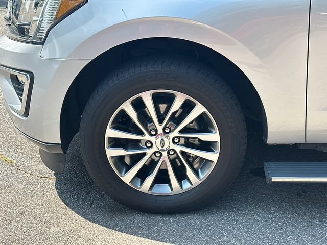 Certified 2018 Ford Expedition Limited w/ Equipment Group 301A AWD/4WD image 13
