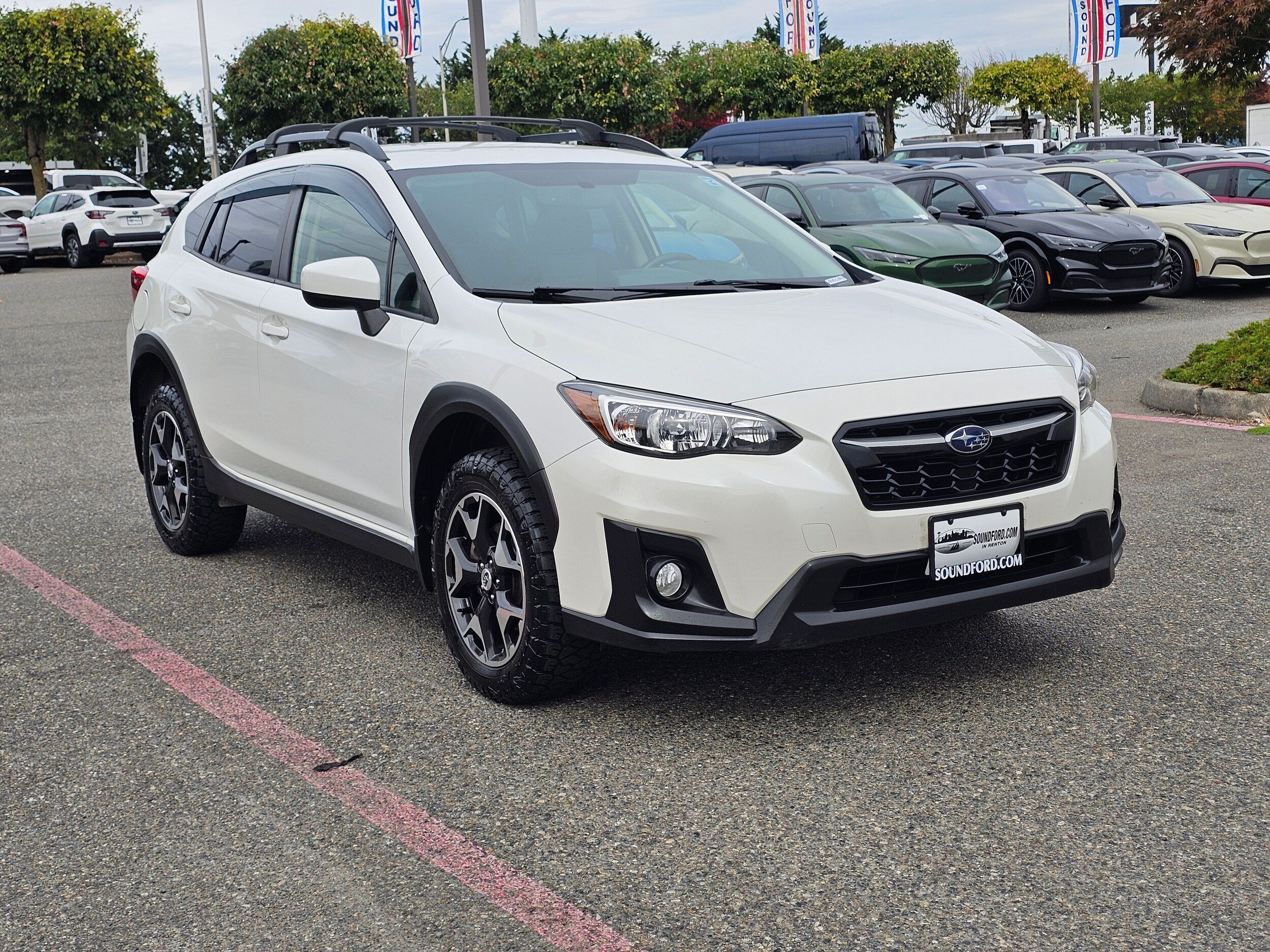 Used 2018 Subaru Crosstrek 2.0i Premium w/ Popular Package #2 AWD/4WD image 3