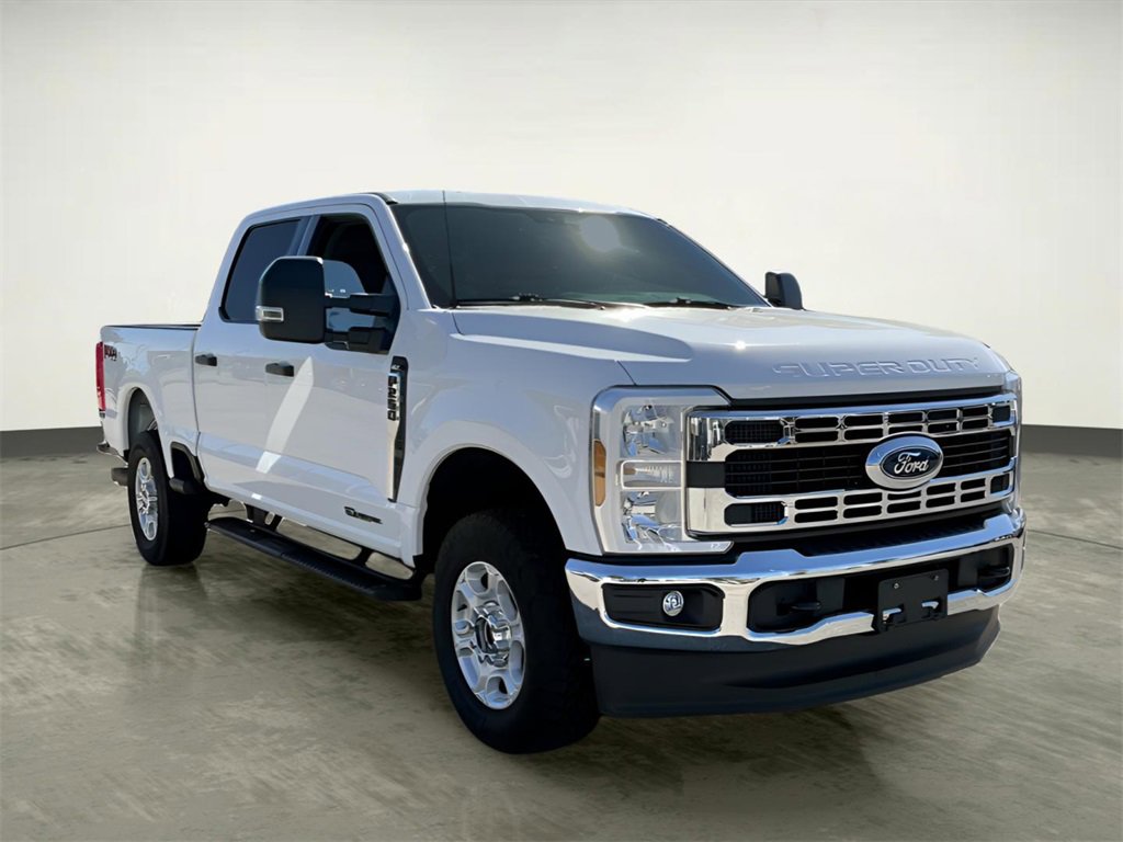 Certified 2025 Ford F250 XLT w/ FX4 Off-Road Package image 13