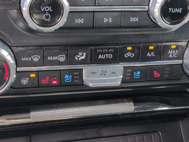 Certified 2024 Ford F150 Platinum image 30