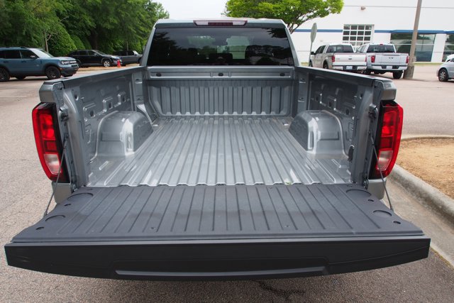 Used 2023 GMC Sierra 1500 Elevation AWD/4WD image 7