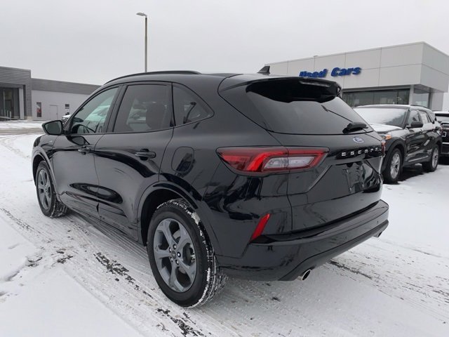 Certified 2023 Ford Escape ST-Line Select w/ Tech Pack #2 image 7