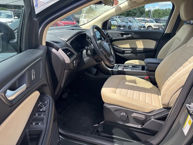 Certified 2024 Ford Edge SE image 26