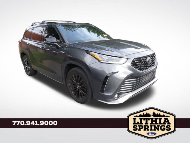 Used 2022 Toyota Highlander XSE