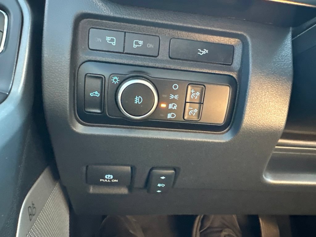 Certified 2024 Ford F350 Lariat w/ Chrome Package AWD/4WD image 27