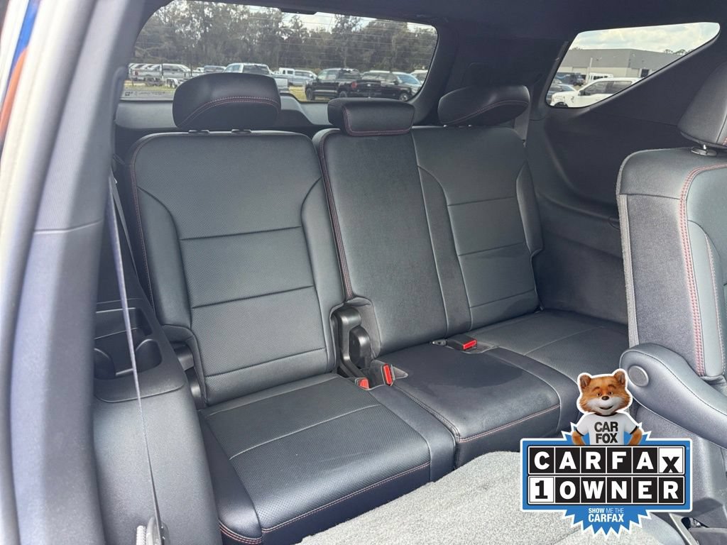 Used 2026 Chevrolet Traverse RS FWD image 28