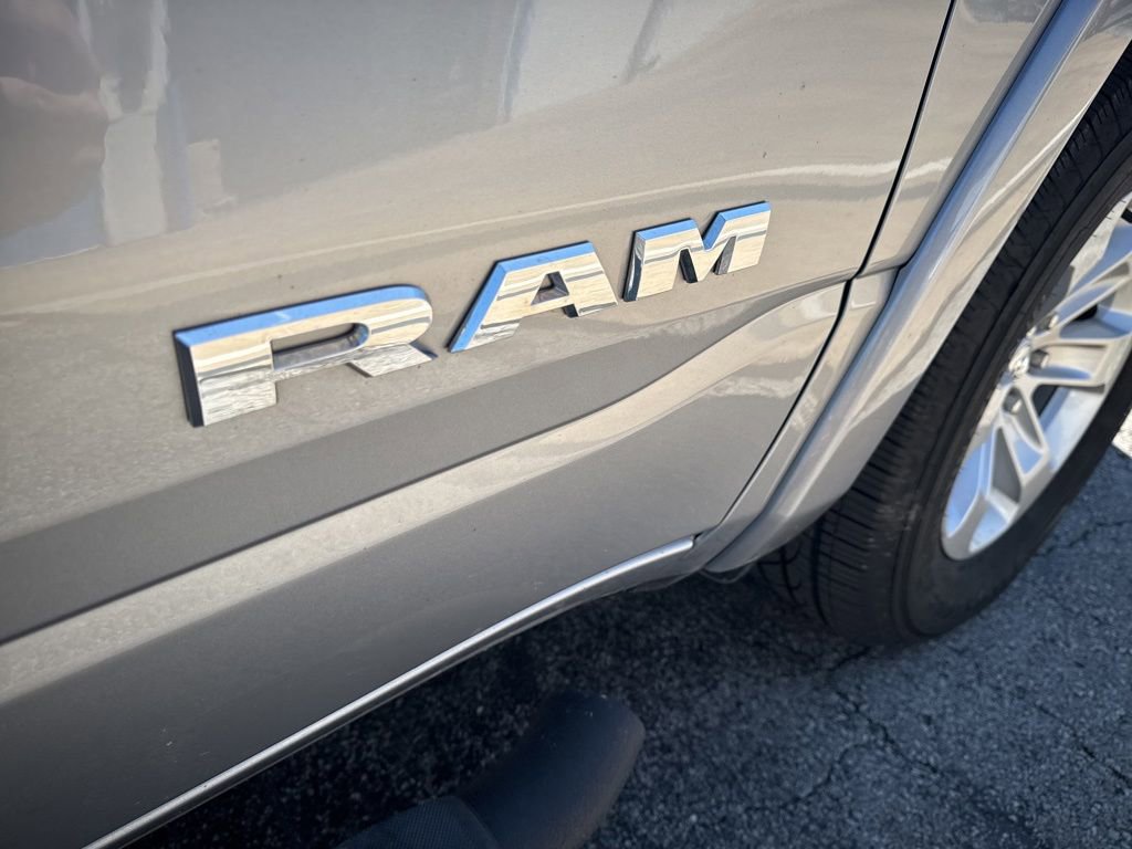 Used 2021 RAM 1500 Laramie AWD/4WD image 42