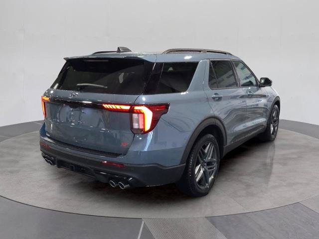 Certified 2025 Ford Explorer ST AWD/4WD image 7