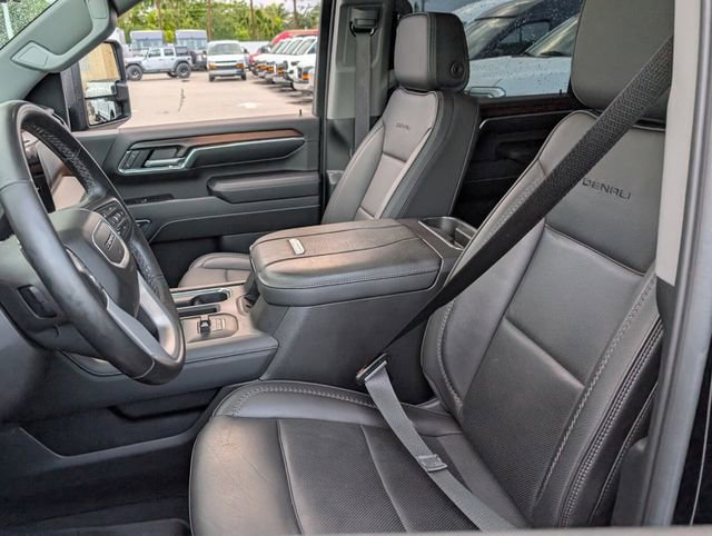 Used 2024 GMC Sierra 2500 Denali w/ Denali Reserve Package AWD/4WD image 7
