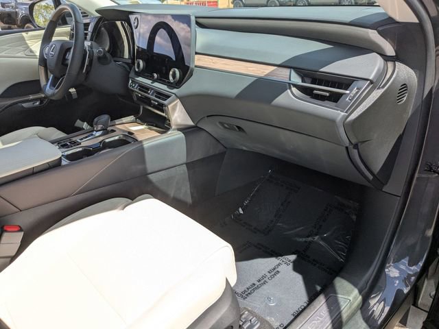 Used 2025 Lexus RX 350 AWD w/ Convenience Package image 29
