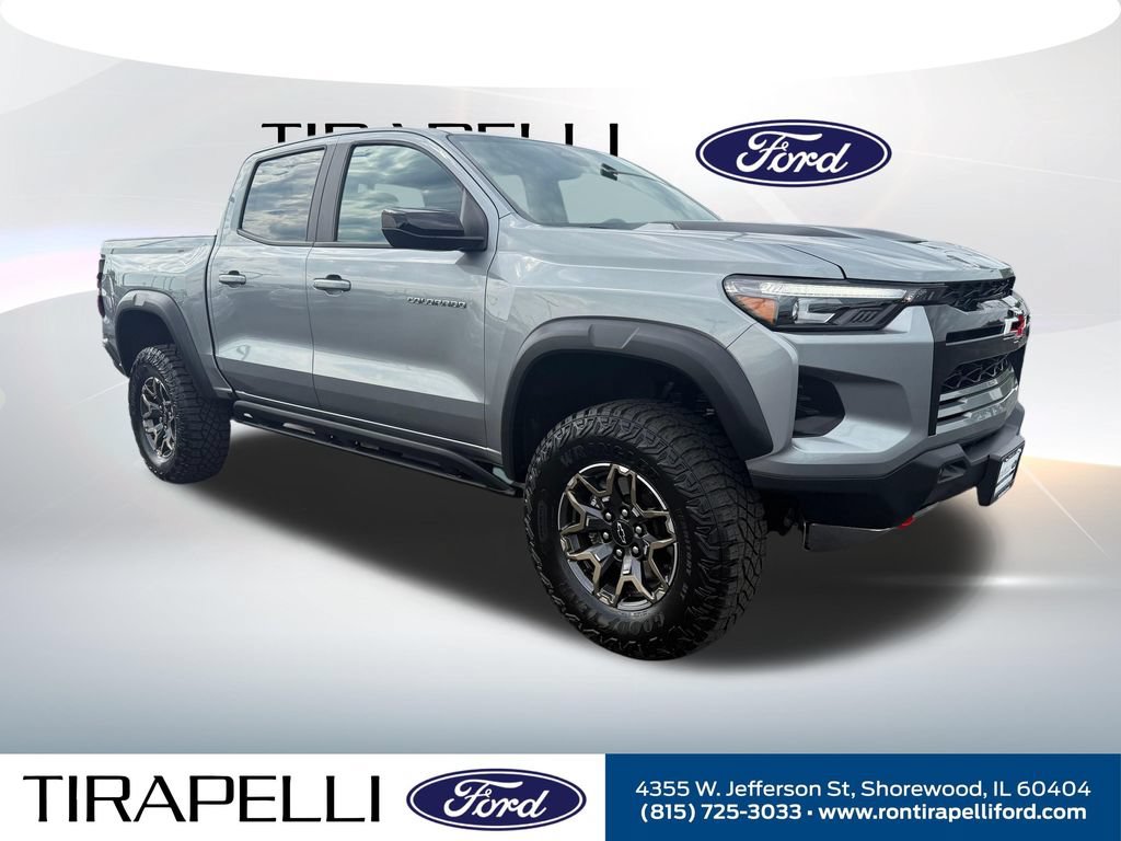 Used 2024 Chevrolet Colorado ZR2 w/ ZR2 Convenience Package III AWD/4WD image 5