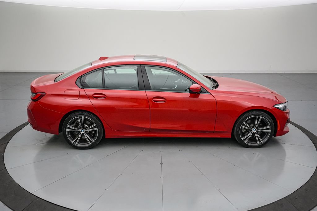 Used 2023 BMW 330i xDrive Sedan w/ Driving Assistance Package AWD/4WD image 3