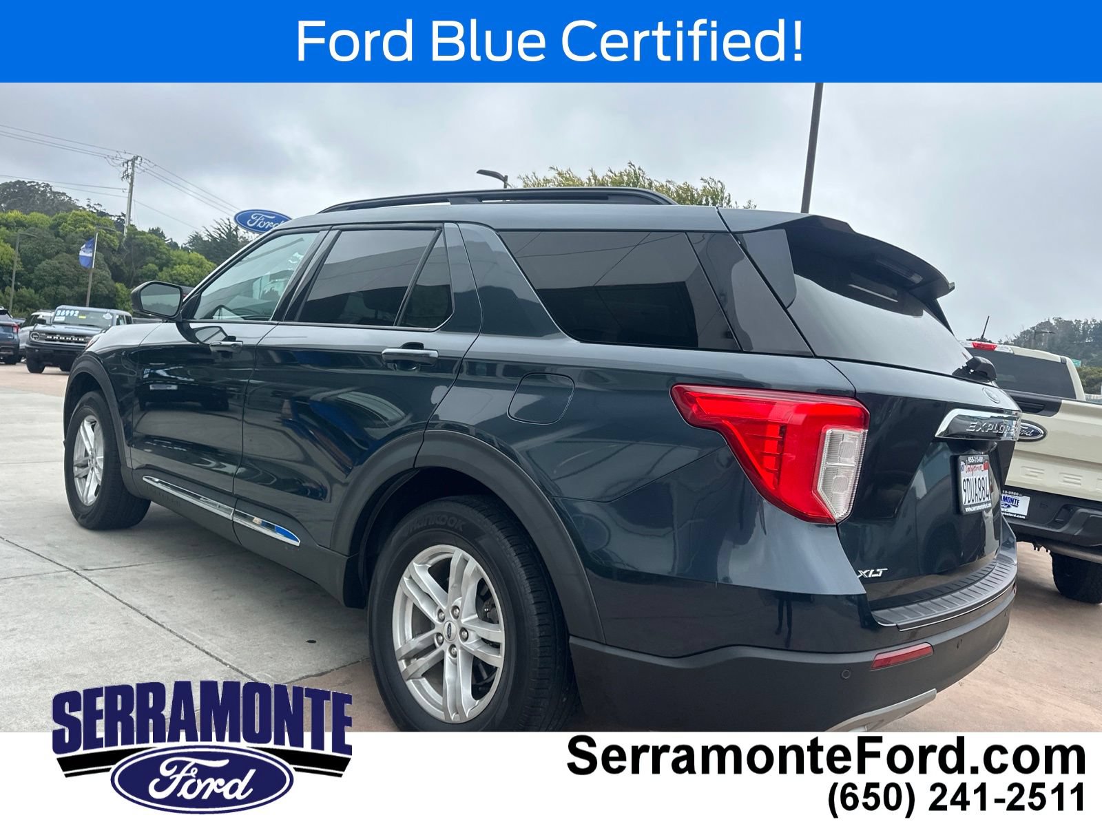 Certified 2022 Ford Explorer XLT w/ Equipment Group 202A RWD image 4